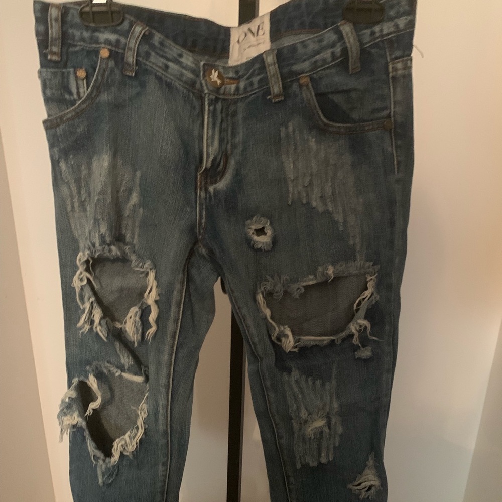One Teaspoon Destroyed Baggie Jeans w/ zippers
